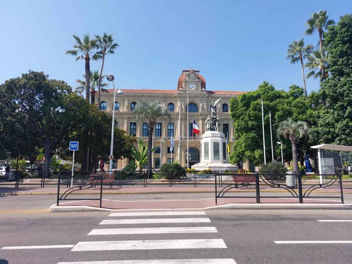 Centrum Le Clairfontaine *